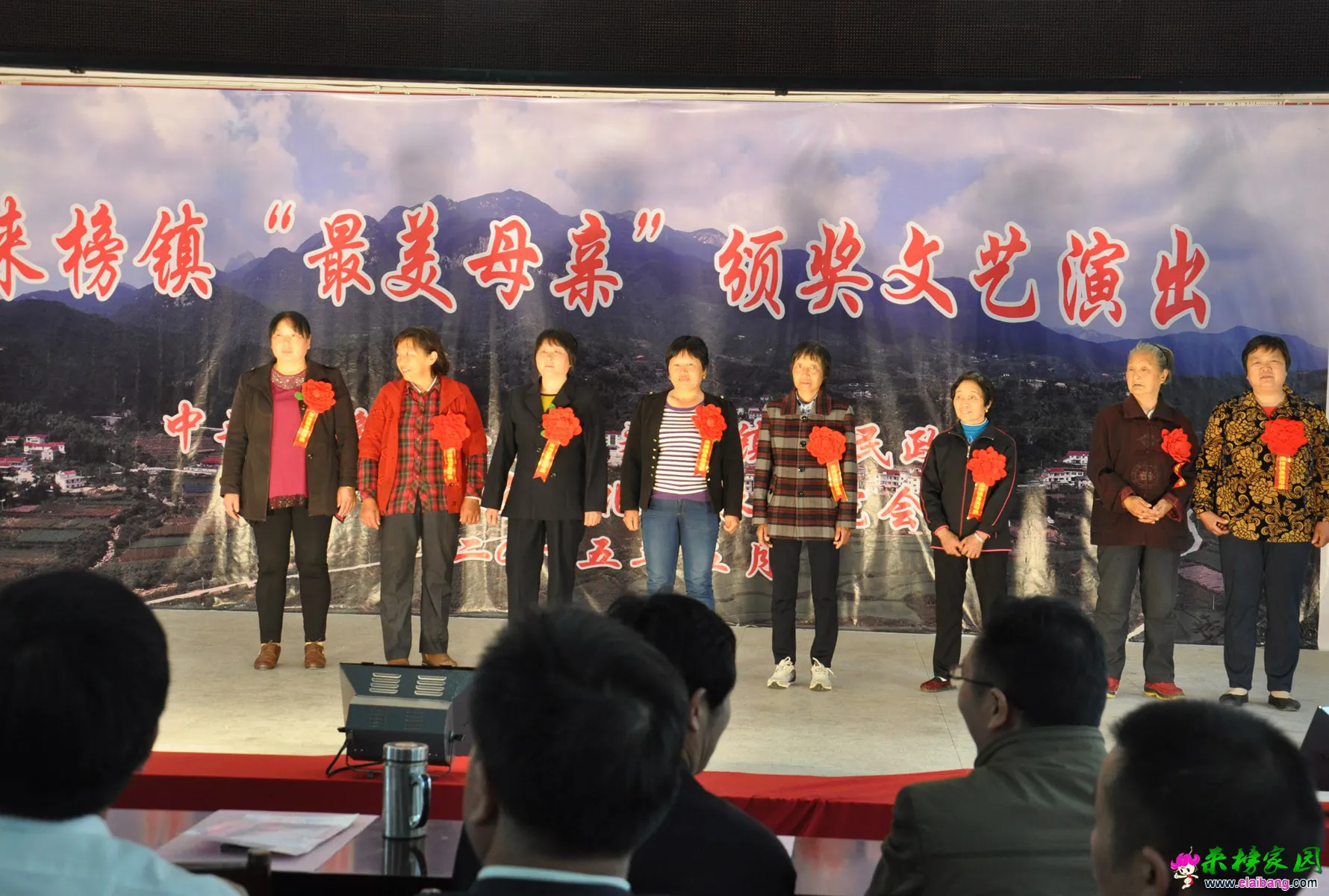 珍爱婚纱摄影婚庆策划拍摄 (13).webp