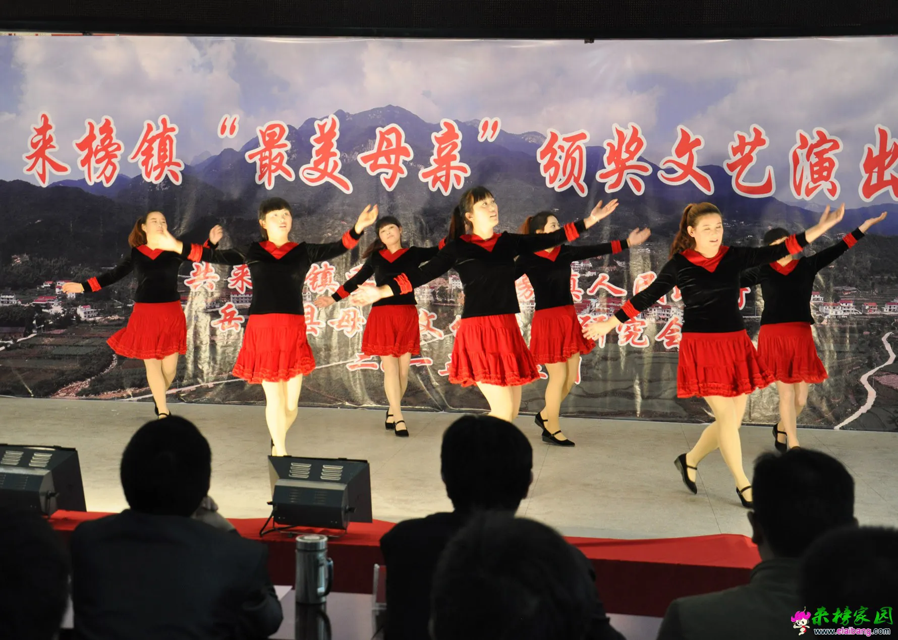 珍爱婚纱摄影婚庆策划拍摄 (33).webp