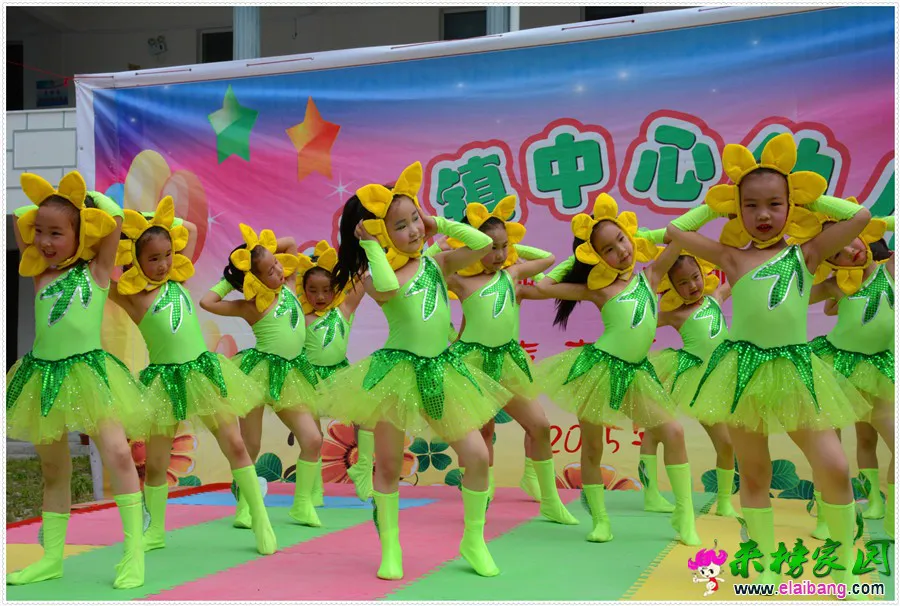 这个以后有啥演出就这群孩子伴舞了