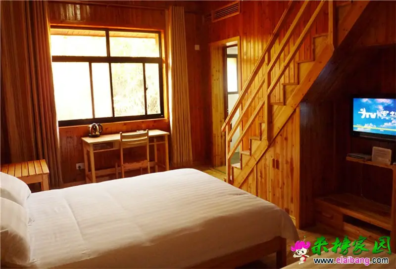 客厅 (4).webp