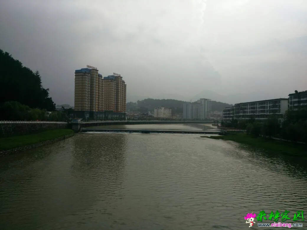 180752iaug6zaxoea1t8f1.webp