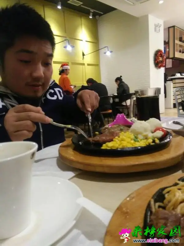 160407c8rxpd4gzpc8l848.webp