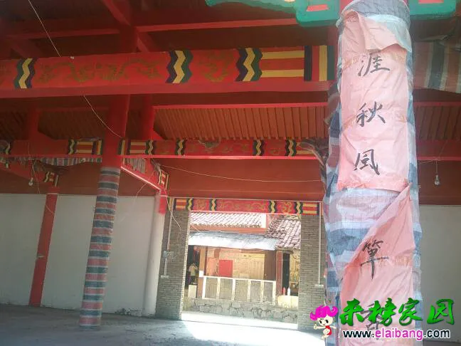 125507qaa17rhajs006z0x.webp