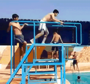 2a987cde72b6b2cceab6a1d7beb34796.gif
