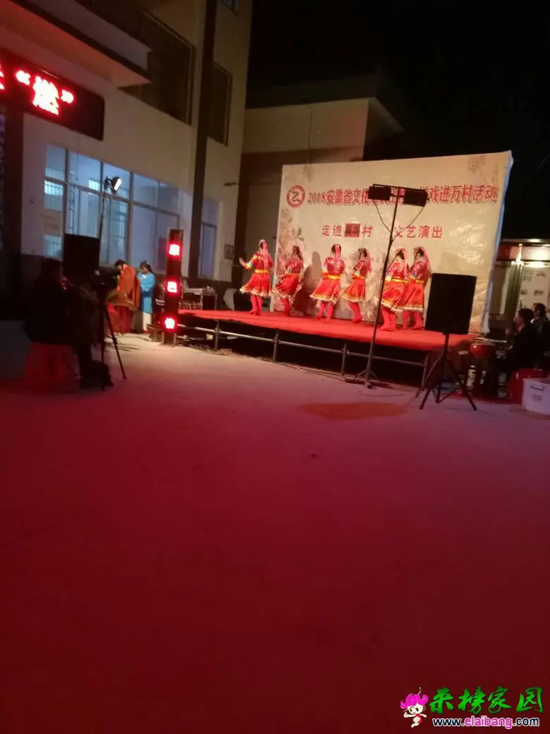 195317czb7wwdh4wbfhz44.webp