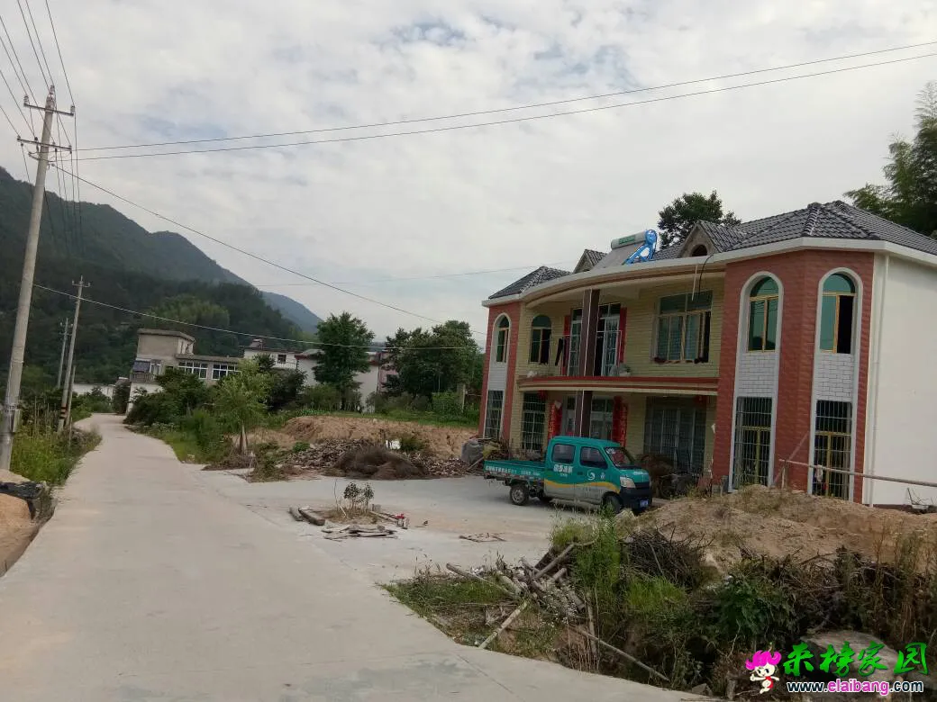 225158plxatk1132omppxp.webp