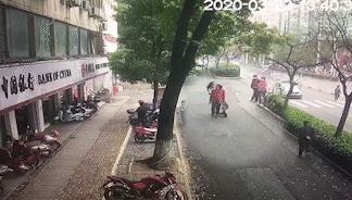 5411ad4ca6fd5cdff08a3c2c680e4168.gif